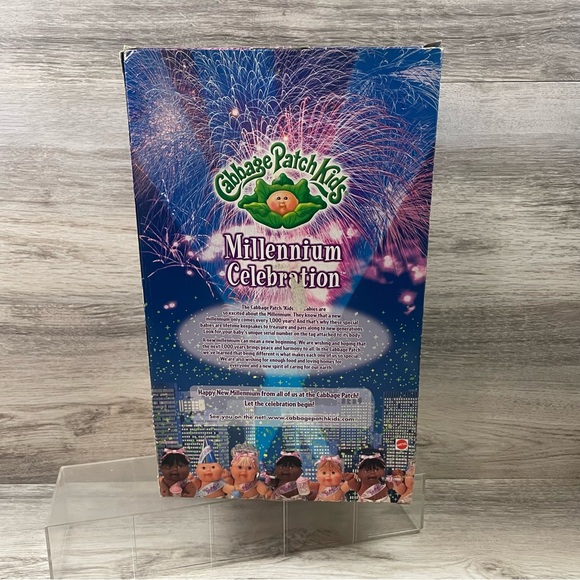 2000 MILLENNIUM CELEBRATION CABBAGE PATCH Girl Doll JAN 1st 2000 Winifred New - Picture 7 of 7